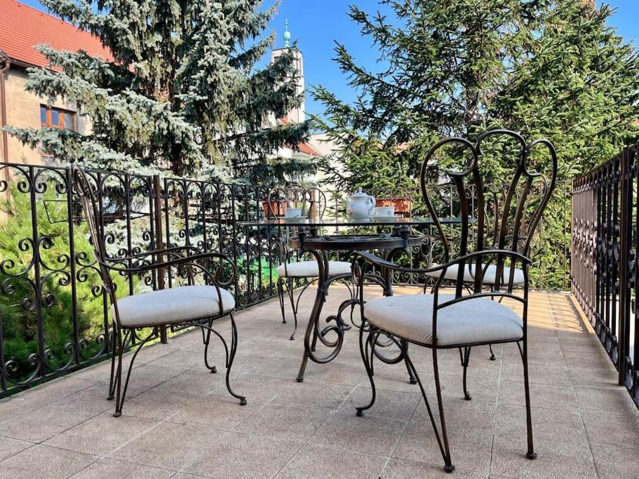 Apartman Terasa U Kolonady Apartment Podebrady Exterior photo